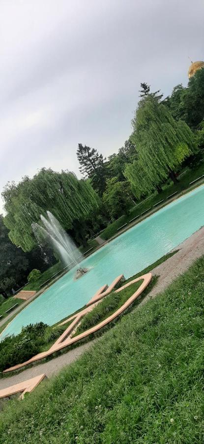 Квартира Двохкімнатна Фонтан Διαμέρισμα Kamianets-Podilskyi Εξωτερικό φωτογραφία
