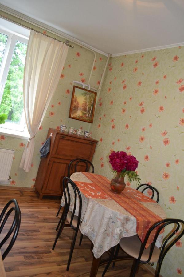 Квартира Двохкімнатна Фонтан Διαμέρισμα Kamianets-Podilskyi Εξωτερικό φωτογραφία